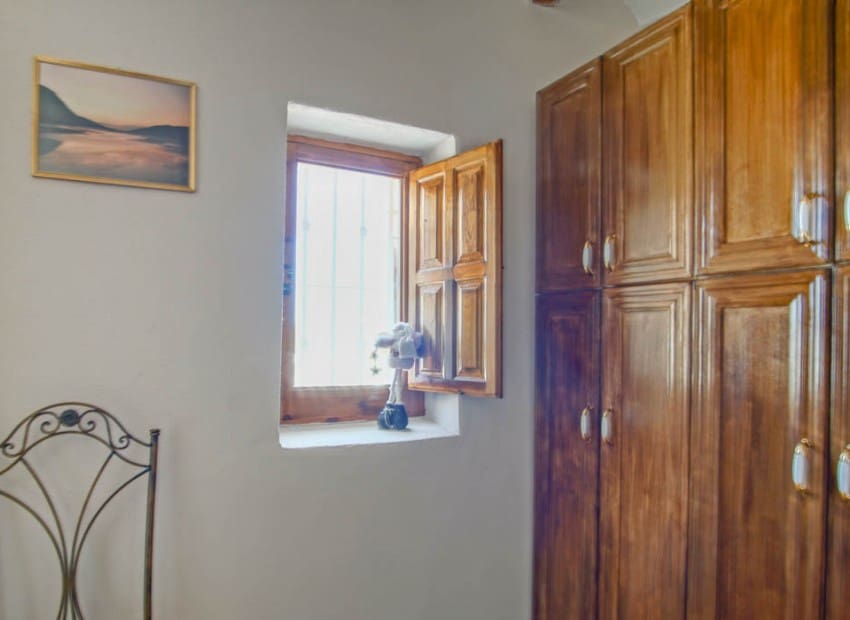 8 sypialnia Willa na sprzedaż w La Nucia z basenem - 2 500 000 € (Ref: 9500017)