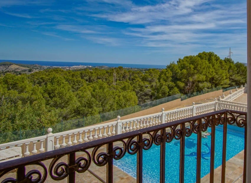 8 sypialnia Willa na sprzedaż w La Nucia z basenem - 2 500 000 € (Ref: 9500017)