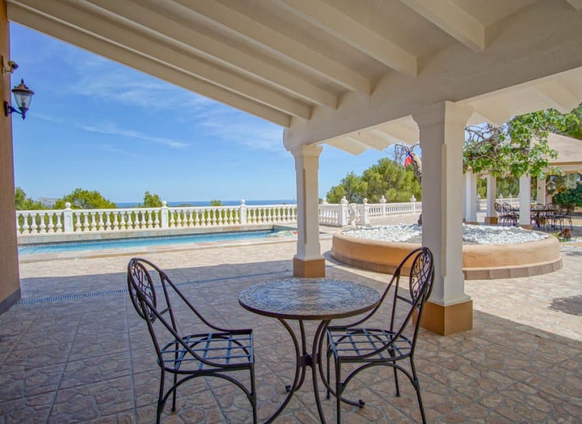 8 sypialnia Willa na sprzedaż w La Nucia z basenem - 2 500 000 € (Ref: 9500017)