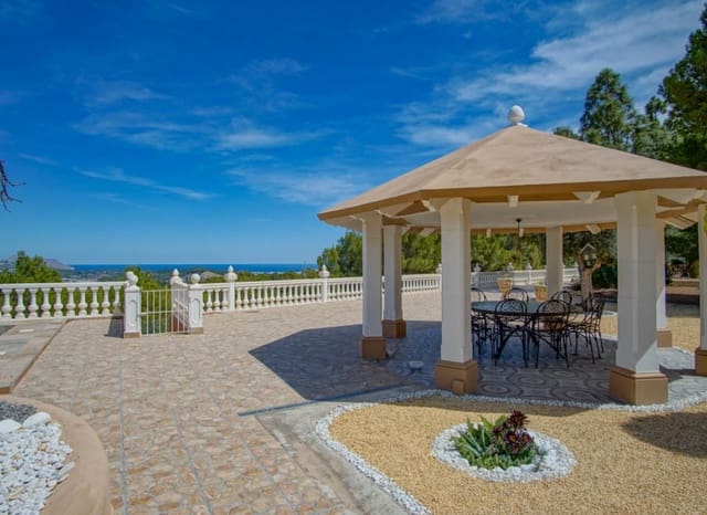 8 sypialnia Willa na sprzedaż w La Nucia Pueblo  , La Nucia z basenem - 2 500 000 € (Ref: 9500017)