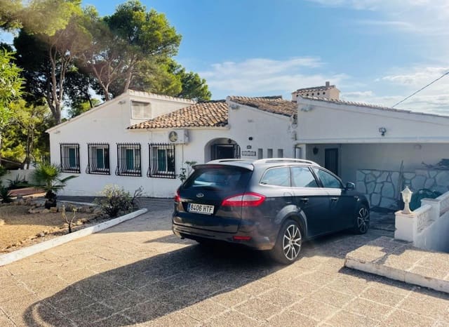 5 slaapkamer Villa te huur in Altea met zwembad - € 1.700 (Ref: 9503011)