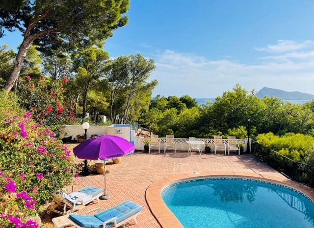 5 slaapkamer Villa te huur in Altea met zwembad - € 1.700 (Ref: 9503011)