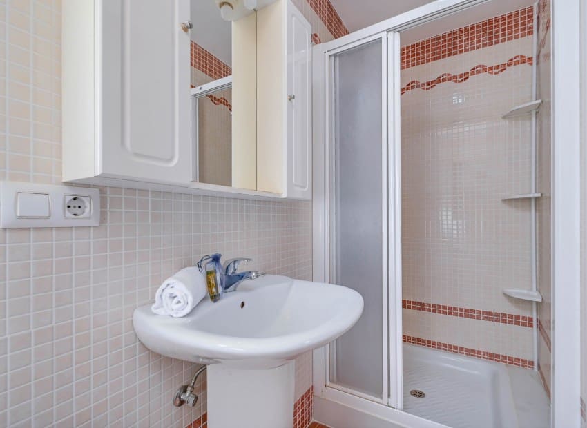 4 bedroom Villa for sale in Javea / Xabia with pool - € 749,000 (Ref: 9521463)