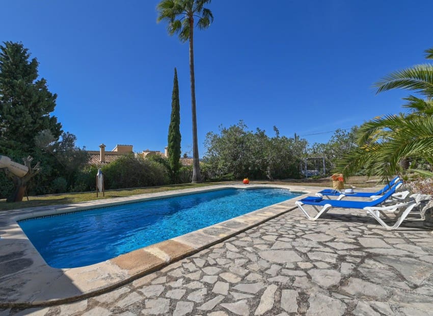 4 bedroom Villa for sale in Javea / Xabia with pool - € 749,000 (Ref: 9521463)