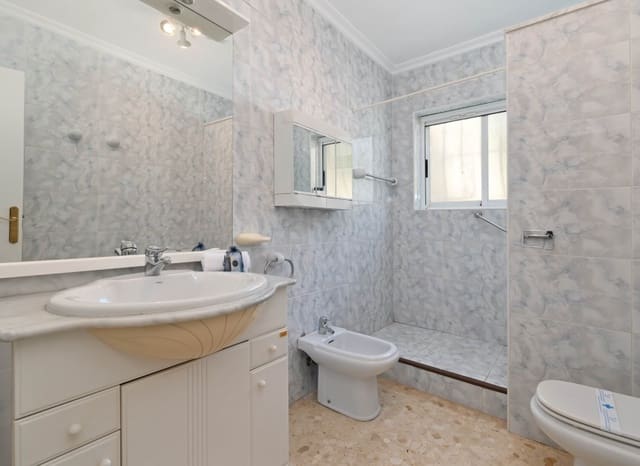 4 bedroom Villa for sale in Montgó - Ermita, Javea / Xàbia with pool - € 749,000 (Ref: 9521463)