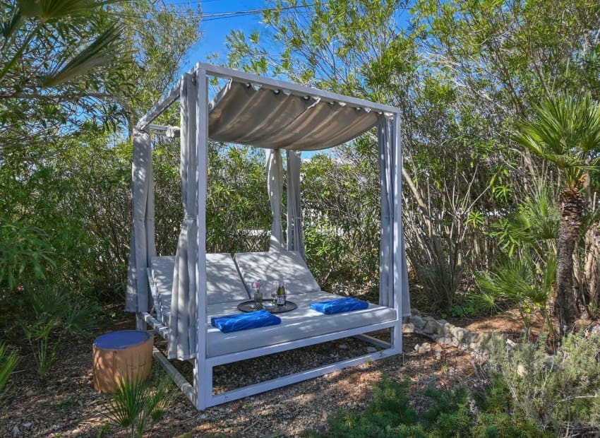 4 bedroom Villa for sale in Javea / Xabia with pool - € 749,000 (Ref: 9521463)