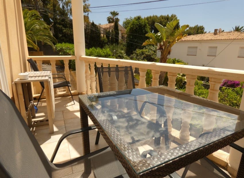 3 quarto Moradia para venda em Altea com piscina garagem - 690 000 € (Ref: 9523307)