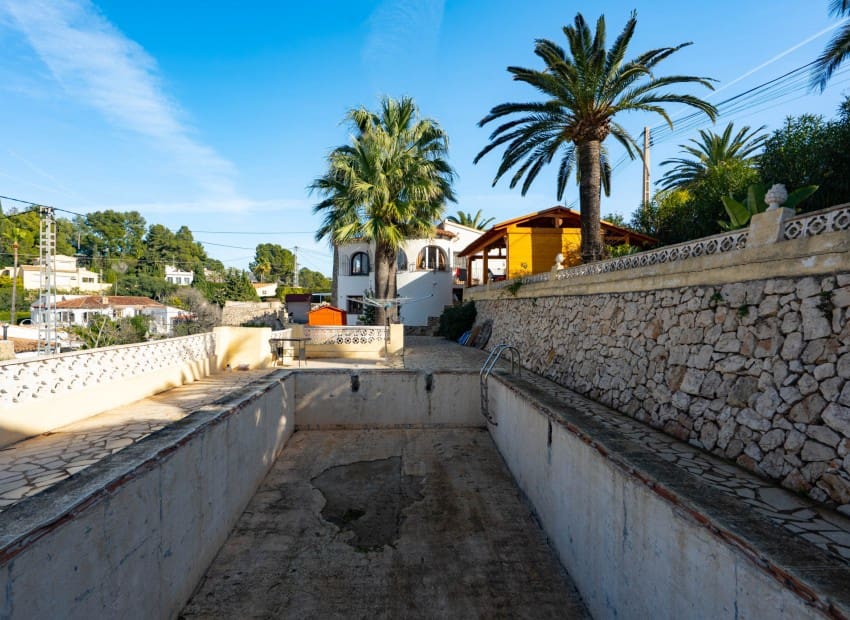 3 slaapkamer Villa te koop in Montemar met zwembad - € 610.000 (Ref: 9525739)