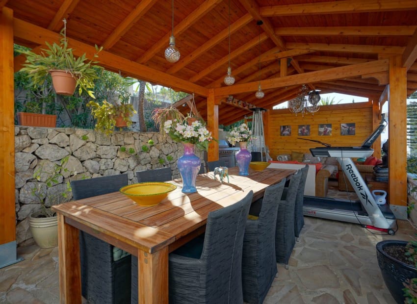 3 slaapkamer Villa te koop in Montemar met zwembad - € 610.000 (Ref: 9525739)