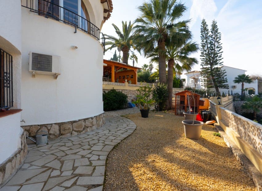 3 slaapkamer Villa te koop in Montemar met zwembad - € 610.000 (Ref: 9525739)