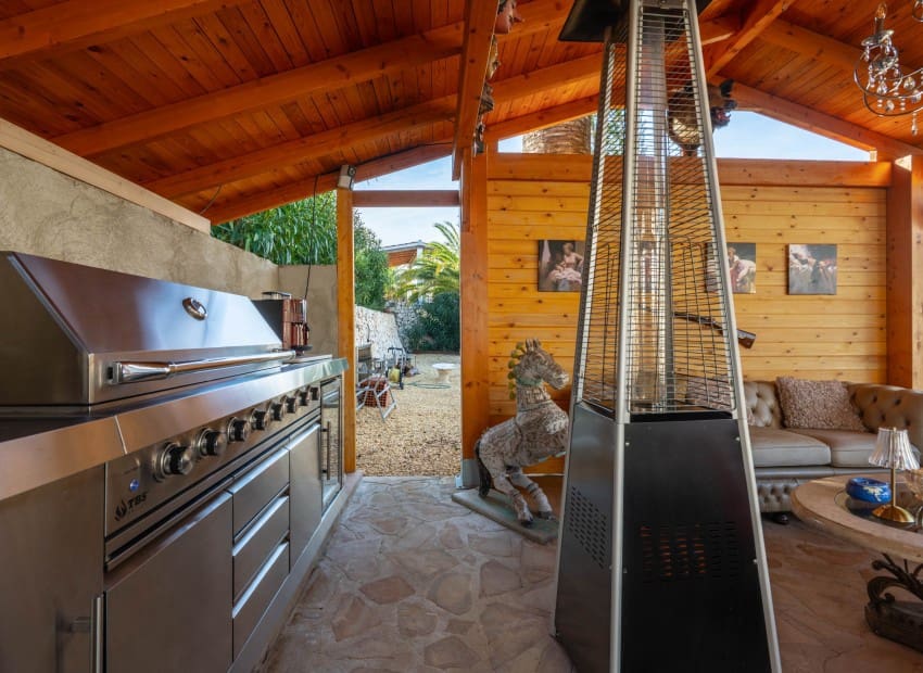 3 slaapkamer Villa te koop in Montemar met zwembad - € 610.000 (Ref: 9525739)