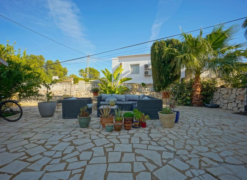 3 slaapkamer Villa te koop in Montemar met zwembad - € 610.000 (Ref: 9525739)