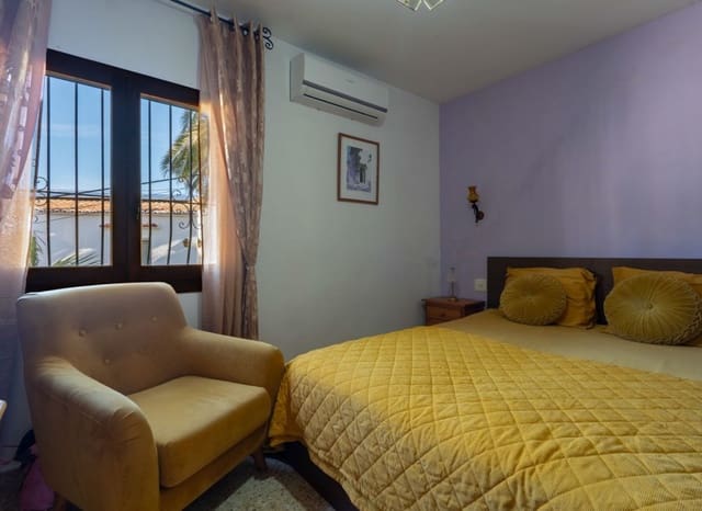 3 soveværelse Villa til salg i Montemar, Benissa med swimmingpool - € 610.000 (Ref: 9525739)