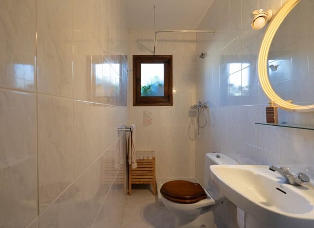 3 soveværelse Villa til salg i Montemar, Benissa med swimmingpool - € 610.000 (Ref: 9525739)