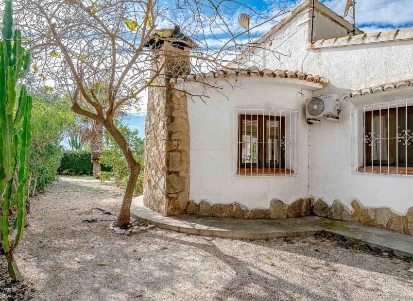 2 quarto Moradia para venda em Moraira com piscina - 550 000 € (Ref: 9532810)