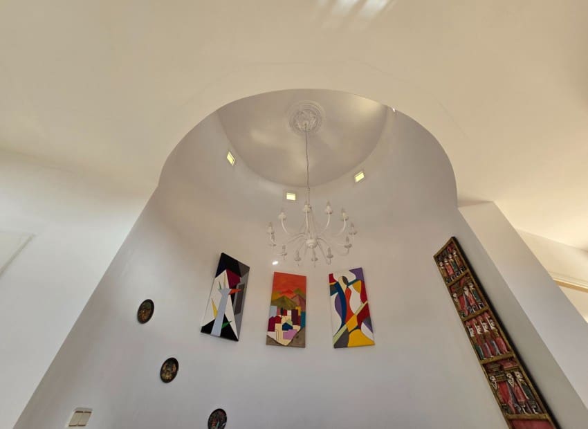 5 quarto Moradia para venda em Altea com piscina garagem - 1 200 000 € (Ref: 9534607)