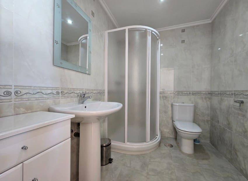 5 quarto Moradia para venda em Altea com piscina garagem - 1 200 000 € (Ref: 9534607)