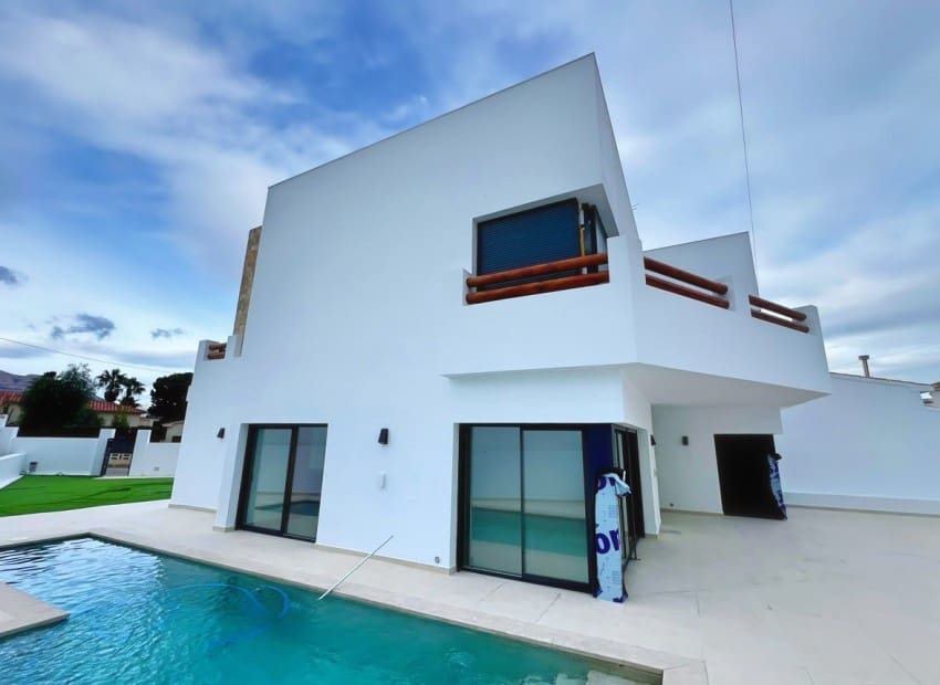 4 sovrum Villa till salu i Albir med pool garage - 1 195 000 € (Ref: 9539524)