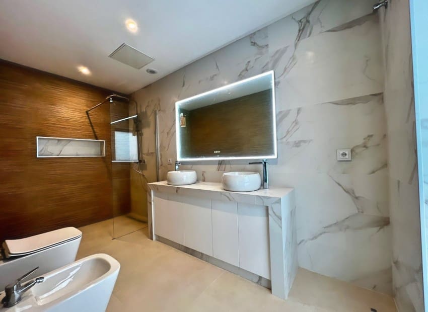 4 sovrum Villa till salu i Albir med pool garage - 1 195 000 € (Ref: 9539524)