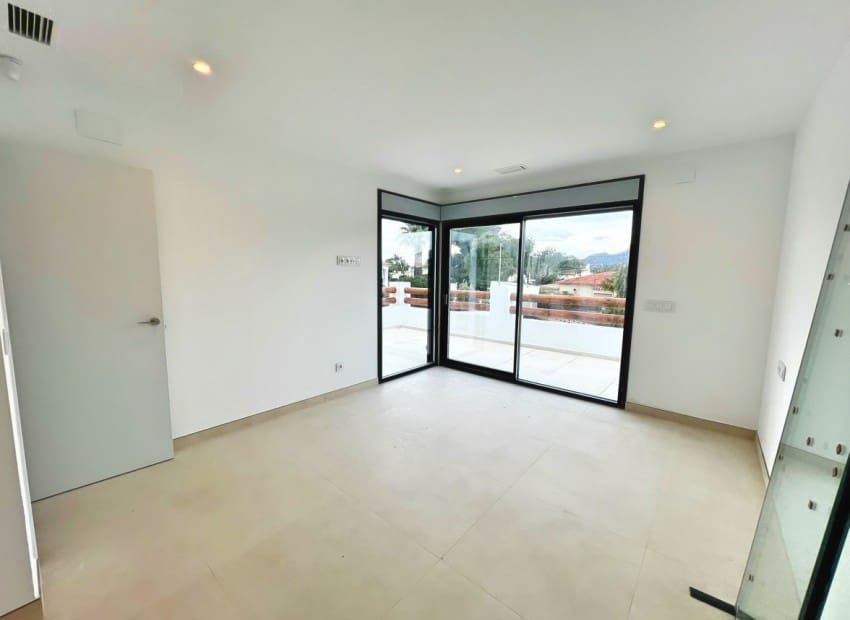 4 sovrum Villa till salu i Albir med pool garage - 1 195 000 € (Ref: 9539524)