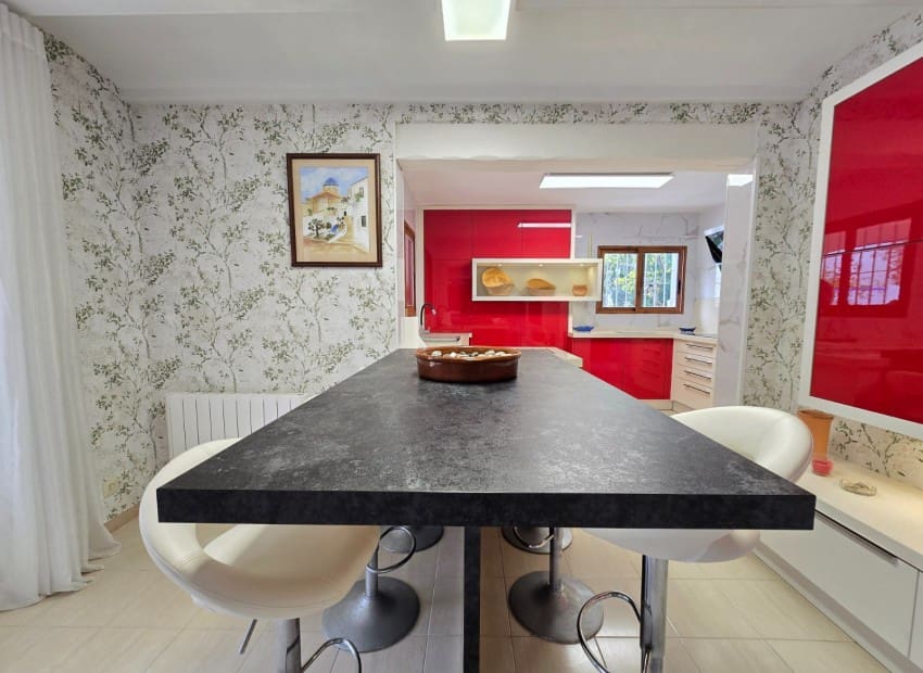 3 makuuhuone Huvila myytävänä paikassa Altea - 599 000 € (Ref: 9539525)