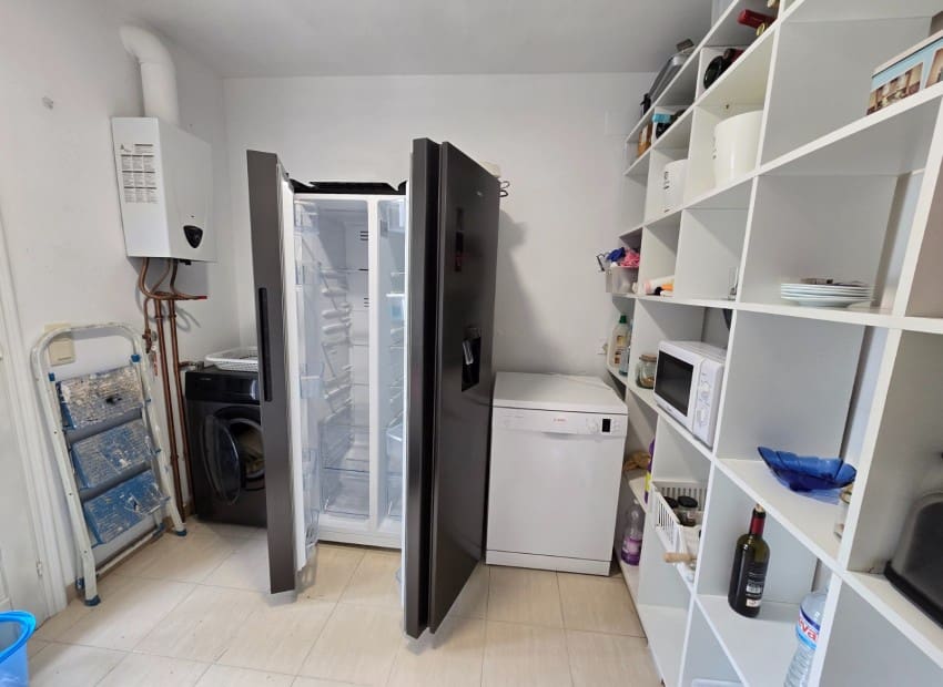 3 makuuhuone Huvila myytävänä paikassa Altea - 599 000 € (Ref: 9539525)