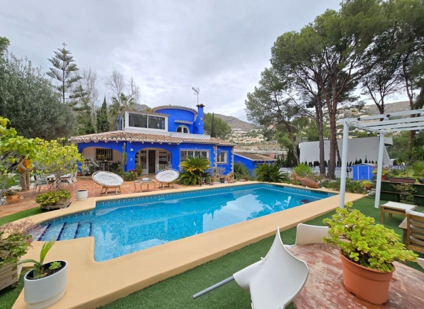 3 makuuhuone Huvila myytävänä paikassa Altea - 599 000 € (Ref: 9539525)