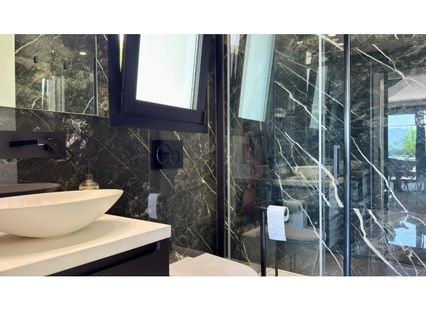 3 quarto Moradia para venda em Finestrat com piscina - 680 000 € (Ref: 9550063)