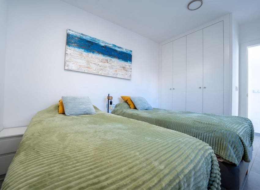 2 sovrum Semi-fristående Villa till salu i Pilar de la Horadada med pool - 229 900 € (Ref: 9553129)