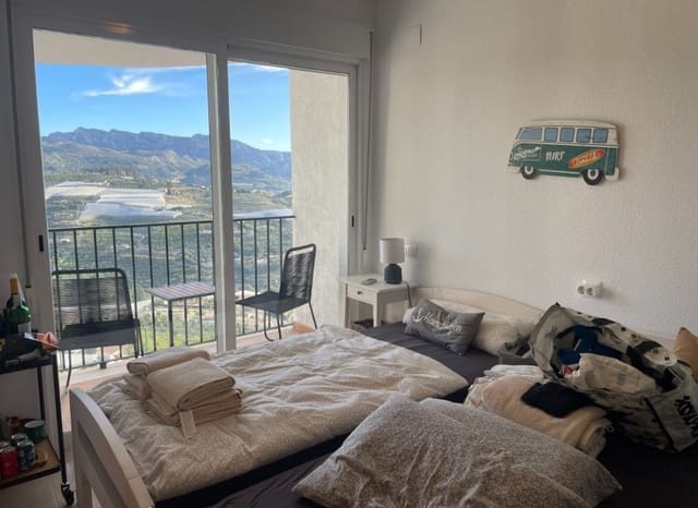 3 makuuhuone Omakotitalo myytävänä paikassa Callosa d'En Sarrià mukana uima-altaan - 315 000 € (Ref: 9563922)