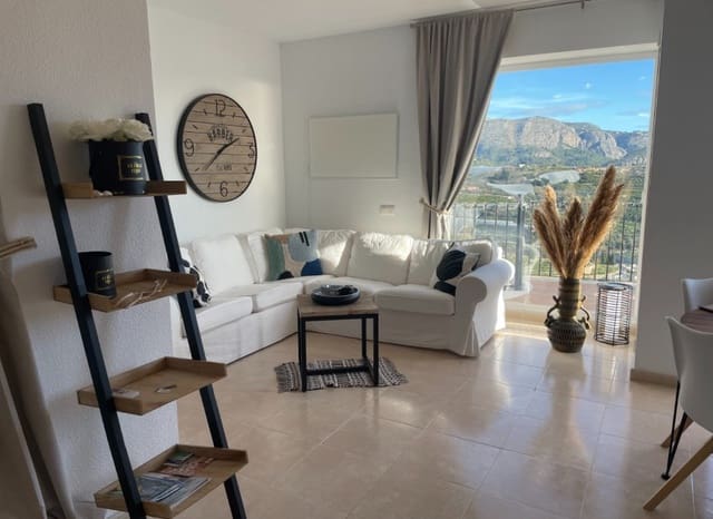 3 makuuhuone Omakotitalo myytävänä paikassa Callosa d'En Sarrià mukana uima-altaan - 315 000 € (Ref: 9563922)