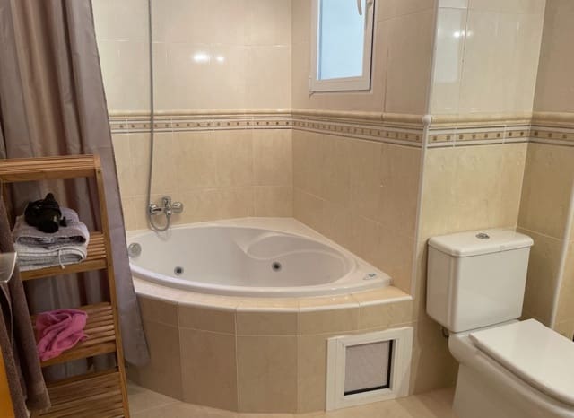 3 makuuhuone Omakotitalo myytävänä paikassa Callosa d'En Sarrià mukana uima-altaan - 315 000 € (Ref: 9563922)