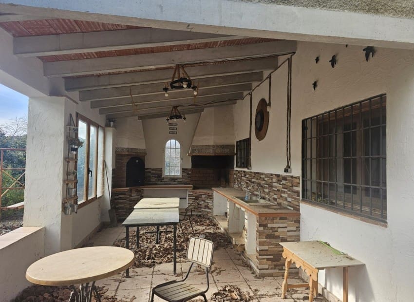 1 soveværelse Finca/Landehus til salg i Callosa d'En Sarria med garage - € 270.000 (Ref: 9565849)