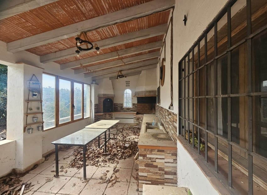 1 soveværelse Finca/Landehus til salg i Callosa d'En Sarria med garage - € 270.000 (Ref: 9565849)