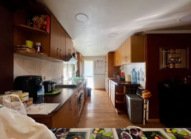 4 makuuhuone Huvila myytävänä paikassa Polop mukana uima-altaan 
autotalli - 375 000 € (Ref: 9570283)