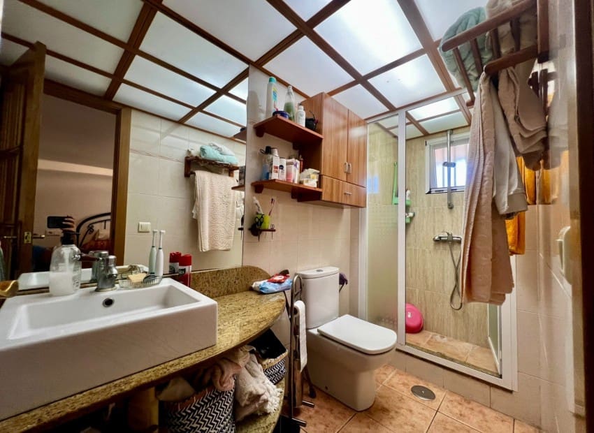 4 makuuhuone Huvila myytävänä paikassa Polop mukana uima-altaan 
autotalli - 375 000 € (Ref: 9570283)