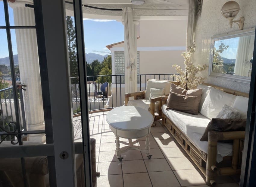 5 soveværelse Villa til salg i La Nucia med swimmingpool garage - € 595.000 (Ref: 9572297)