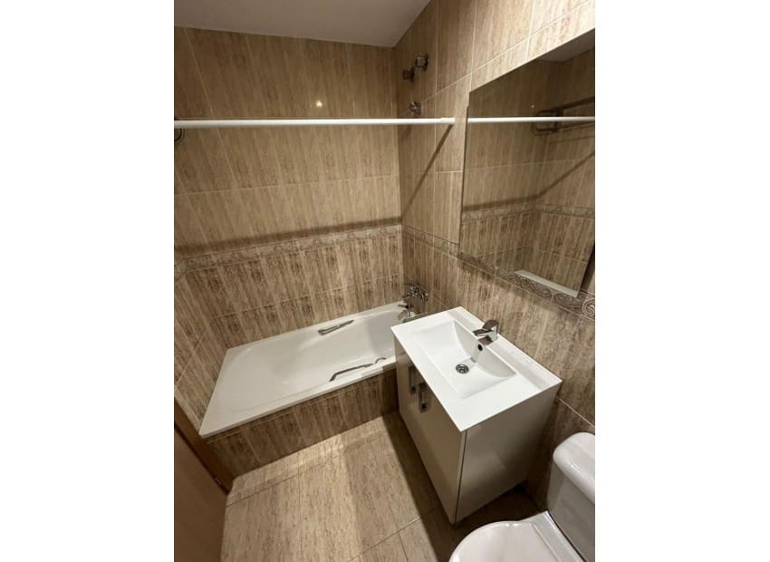 3 sypialnia Apartament na sprzedaż w Alfaz del Pi / L'Alfas del Pi z garażem - 255 000 € (Ref: 9598173)