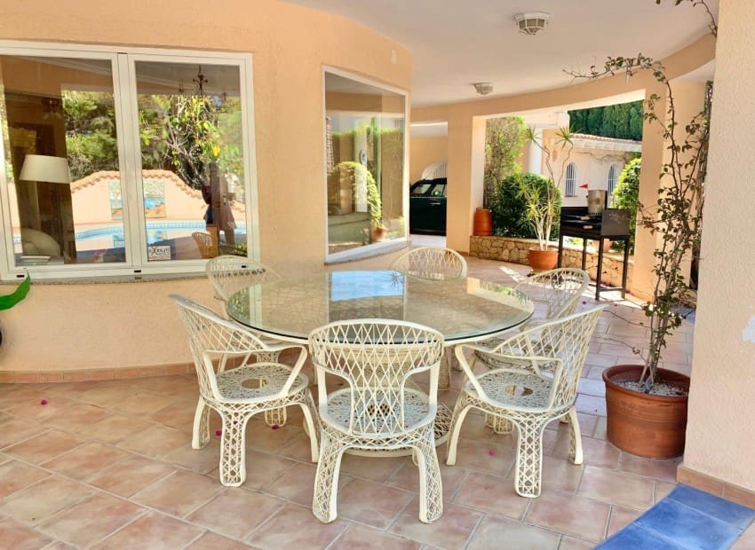 5 slaapkamer Villa te koop in Altea la Vella met zwembad garage - € 900.000 (Ref: 9599957)