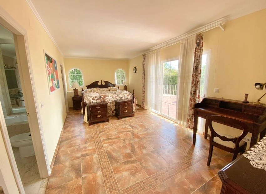 5 slaapkamer Villa te koop in Altea la Vella met zwembad garage - € 900.000 (Ref: 9599957)