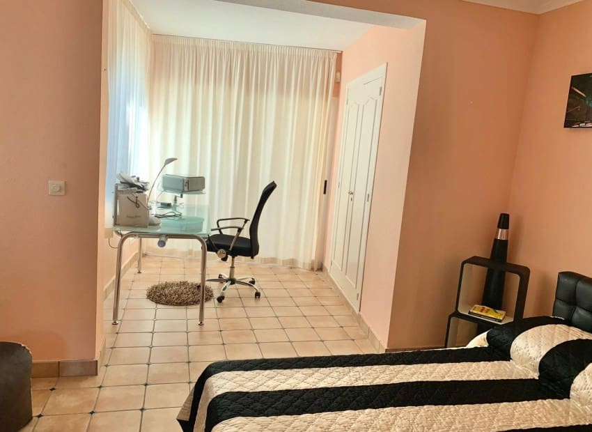 5 slaapkamer Villa te koop in Altea la Vella met zwembad garage - € 900.000 (Ref: 9599957)