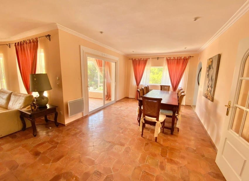 5 slaapkamer Villa te koop in Altea la Vella met zwembad garage - € 900.000 (Ref: 9599957)