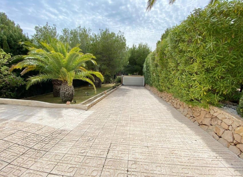 5 slaapkamer Villa te koop in Altea la Vella met zwembad garage - € 900.000 (Ref: 9599957)