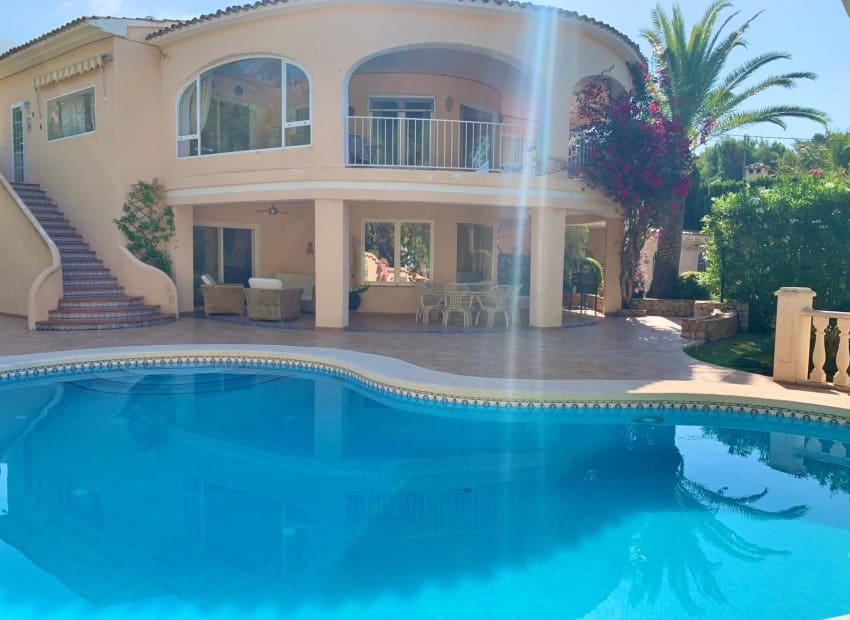 5 slaapkamer Villa te koop in Altea la Vella met zwembad garage - € 900.000 (Ref: 9599957)