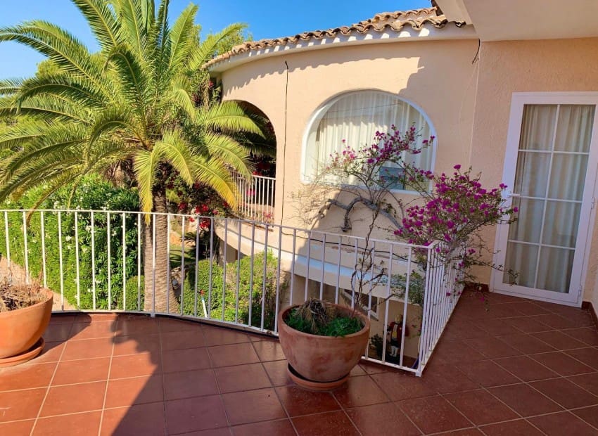 5 slaapkamer Villa te koop in Altea la Vella met zwembad garage - € 900.000 (Ref: 9599957)