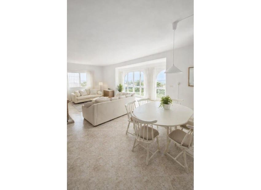 5 slaapkamer Villa te koop in Albir met zwembad - € 580.000 (Ref: 9603306)