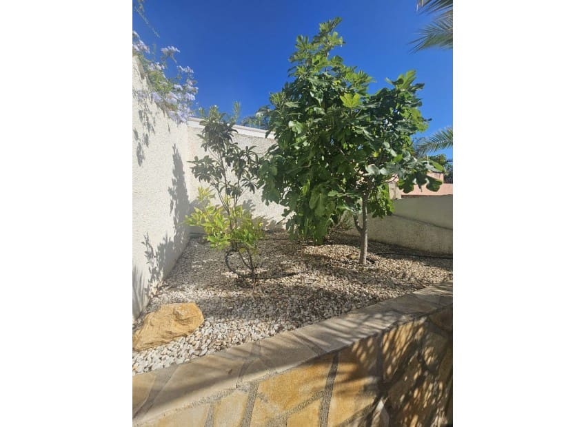 5 slaapkamer Villa te koop in Albir met zwembad - € 580.000 (Ref: 9603306)