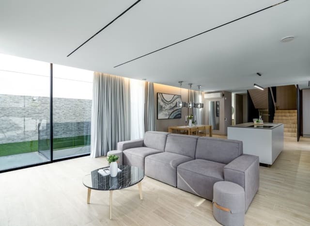 4 soveværelse Villa til salg i Albir, Alfaz del Pi / L'Alfàs del Pi med swimmingpool - € 1.950.000 (Ref: 9620700)