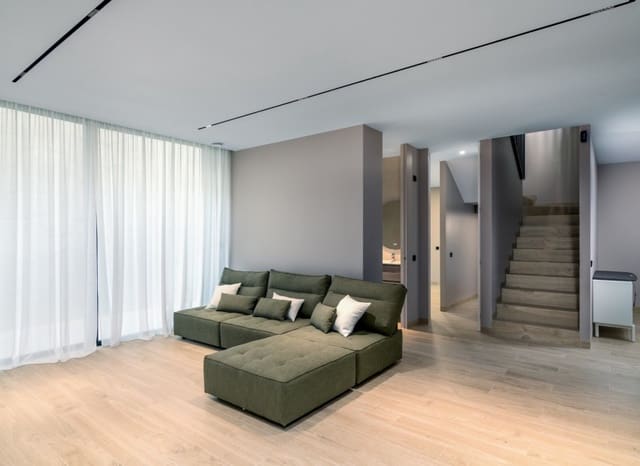 4 soveværelse Villa til salg i Albir, Alfaz del Pi / L'Alfàs del Pi med swimmingpool - € 1.950.000 (Ref: 9620700)