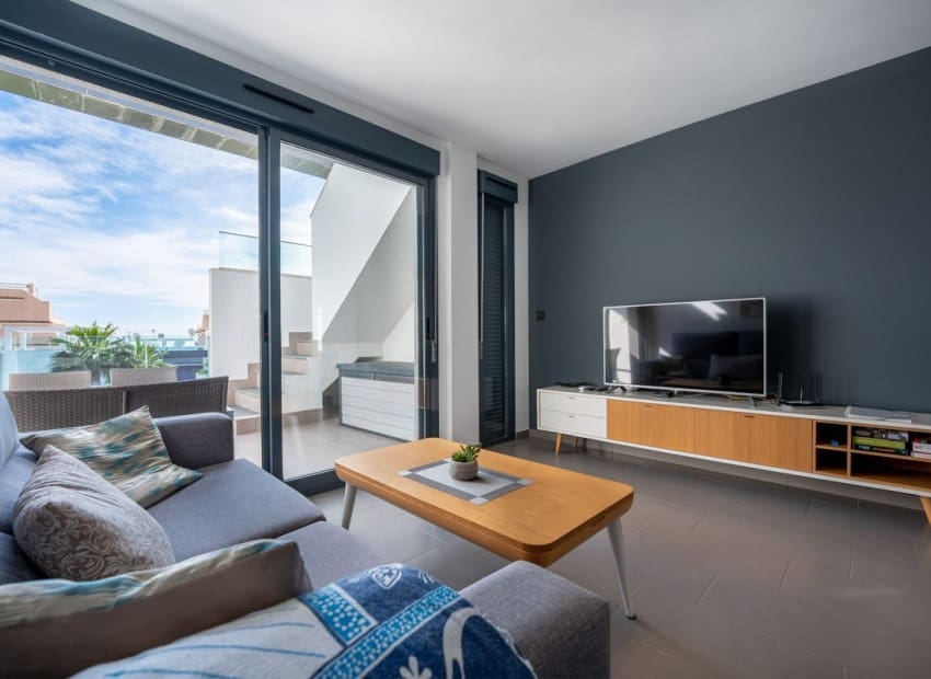 2 camera da letto Attico in vendita in Punta Prima con piscina garage - 299.000 € (Rif: 9623200)